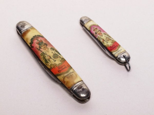 2 Queen Elizabeth II Pocket Knives