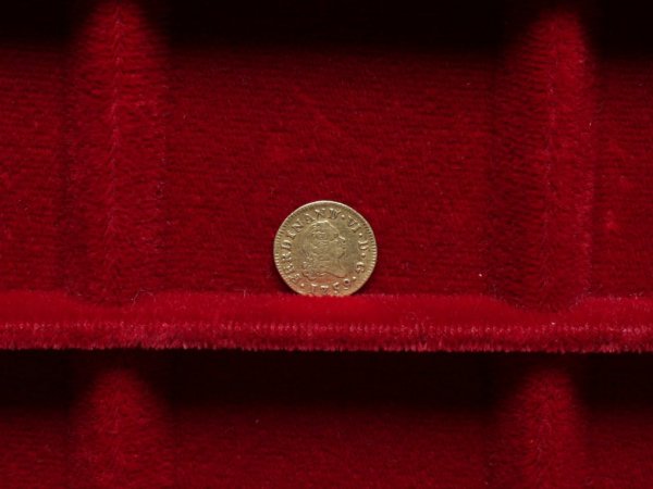 Gold Coinage: Spain 1/2 Escudo 1759