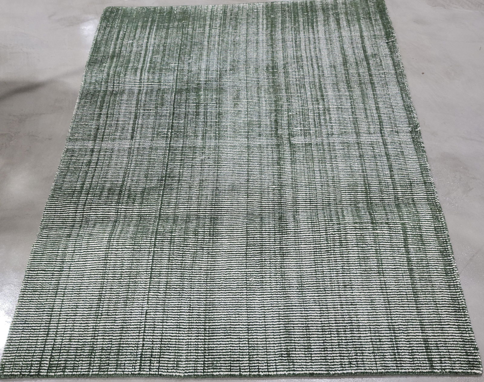 Indoor Outdoor Pet Yarn 4'10'' x 6'8'' Rug (1 of 5)