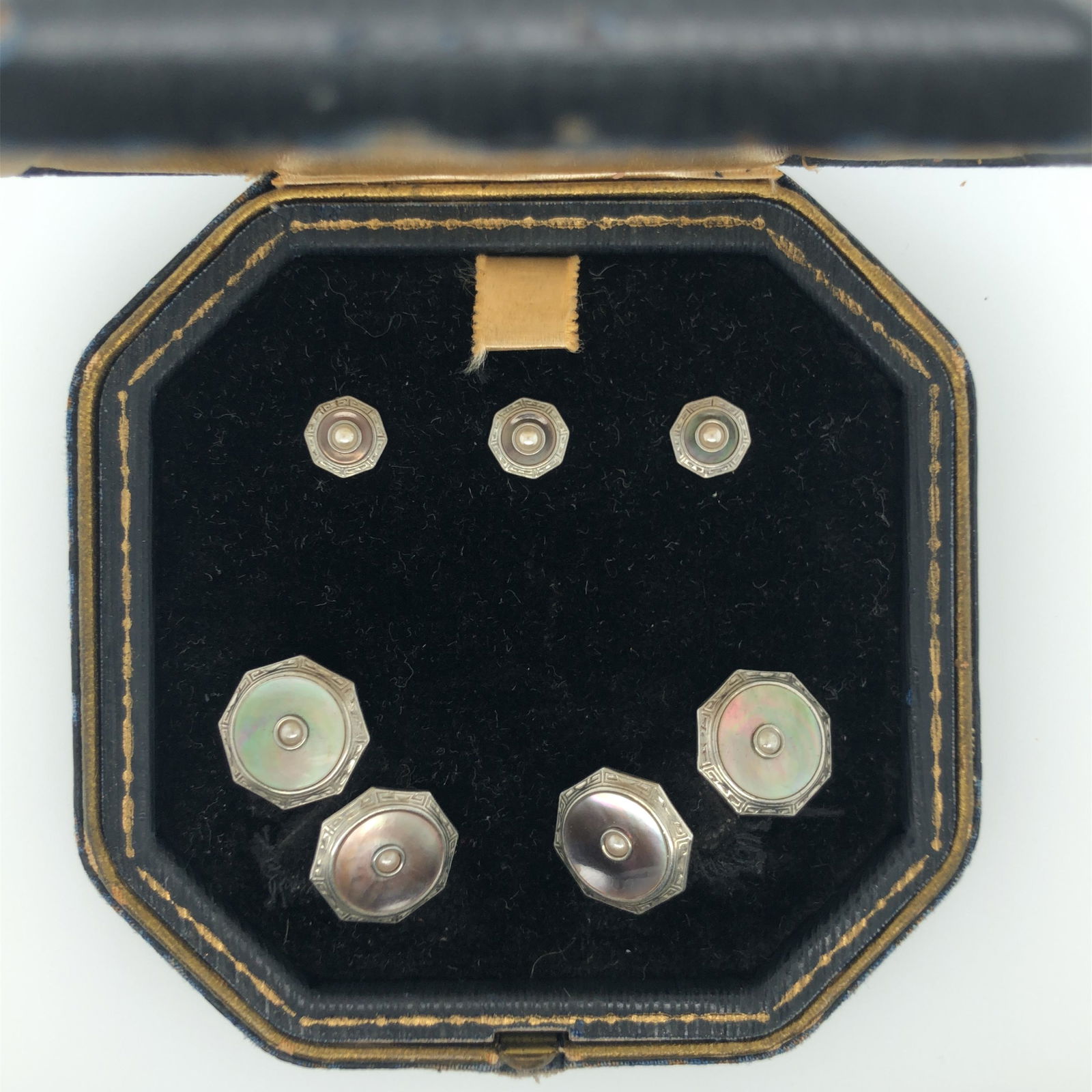 set of Cufflink stud set with Pearls (1 of 5)