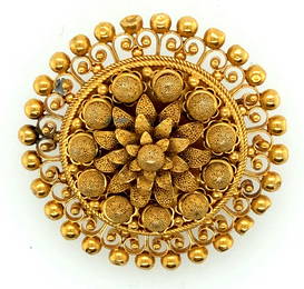 Victorian 18K Yellow Gold Round Brooch