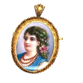 French 18 K. yellow gold enmel pandent brooch