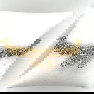 14K Yellow Gold Charm Bracelet.: weighs: 19grams. Stamped: on the clasp. Measures 7 1/2" long. Condition: Used.