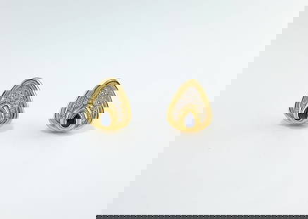 Elegant Sapphire and Diamond Clip-Back Earrings in 18k Yellow Gold – Vintage Glamour: Elegant 18K Yellow Gold Diamond & Sapphire Clip-Back Earrings – VS Clarity, F-G Color – 0.75ctw Diamonds, 0.60ctw SapphiresA stunning pair of 18k yellow gold earrings, designed in a timeless