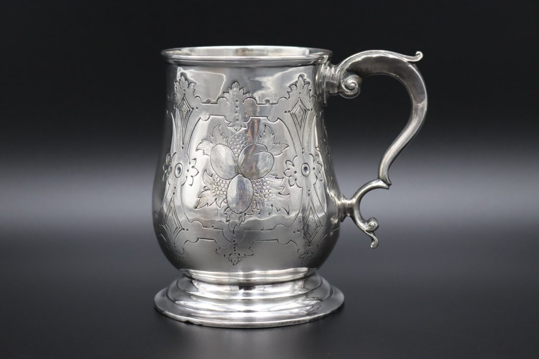 Georgian Sterling Tankard Half Pint (1 of 8)