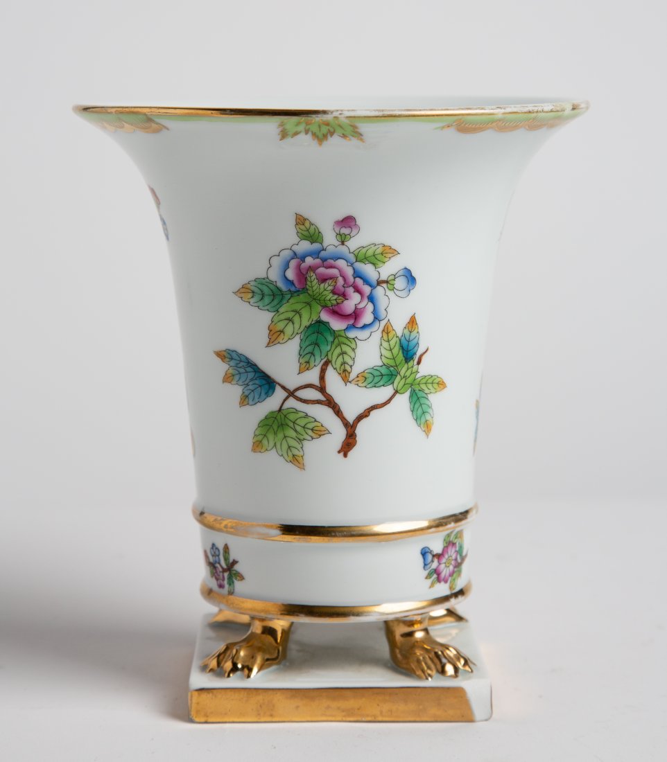 Herend Hungary Queen Victoria Porcelain Flower Pot Vase (1 of 7)