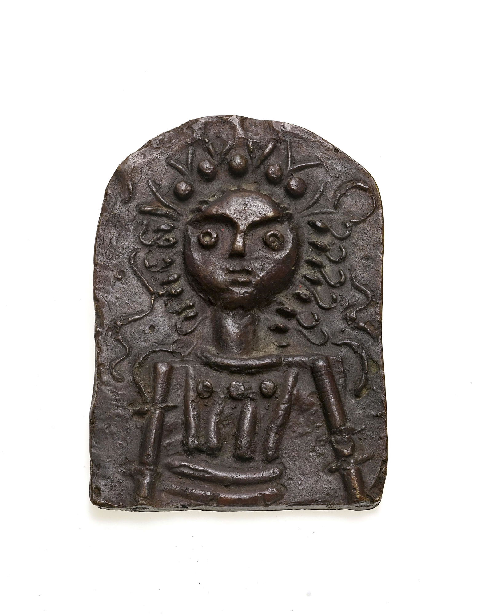 André Derain (1880-1954), "La belle coiffure",: André Derain (1880-1954), "La belle coiffure", bronze, édition de 15 exemplaires, signé et numéroté "000", 16,8x12,3x2 cmBibliographie: Cailler 25 / Coray & Koella 141Note: Le