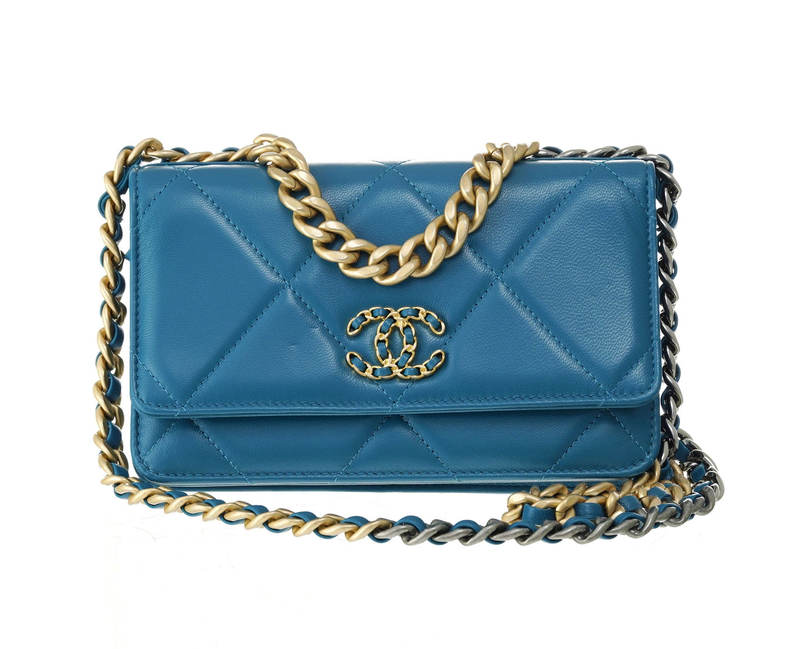 Chanel, sac 19 Wallet on A Chain en cuir d'agneau brillant bleu paon, bandoulière chaînette 3 (1 of 3)