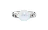 Fope, bague or gris 750 &#224; d&#233;cor g&#233;om&#233;trique ajour&#233; serti de diamants taille