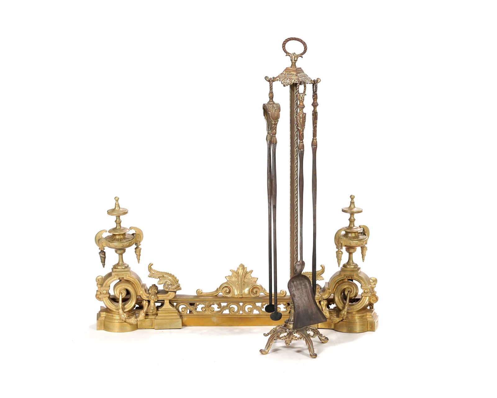 Paire de chenets, barre de foyer et nécessaire de cheminée, début du XXe s., en bronz (1 of 3)