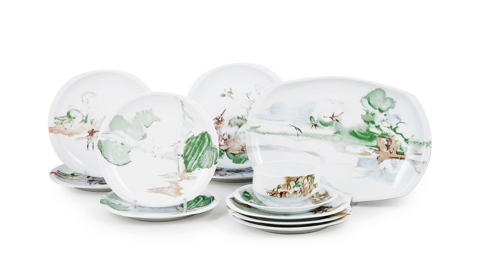 Partie de service à dîner en porcelaine de Limoges, Bernardaud, modèle " La Chasse" ,: Partie de service à dîner en porcelaine de Limoges, Bernardaud, modèle " La Chasse" , d'après les dessins de Chièze et Pradier, comprenant 11 pièces: 9 assiettes à d