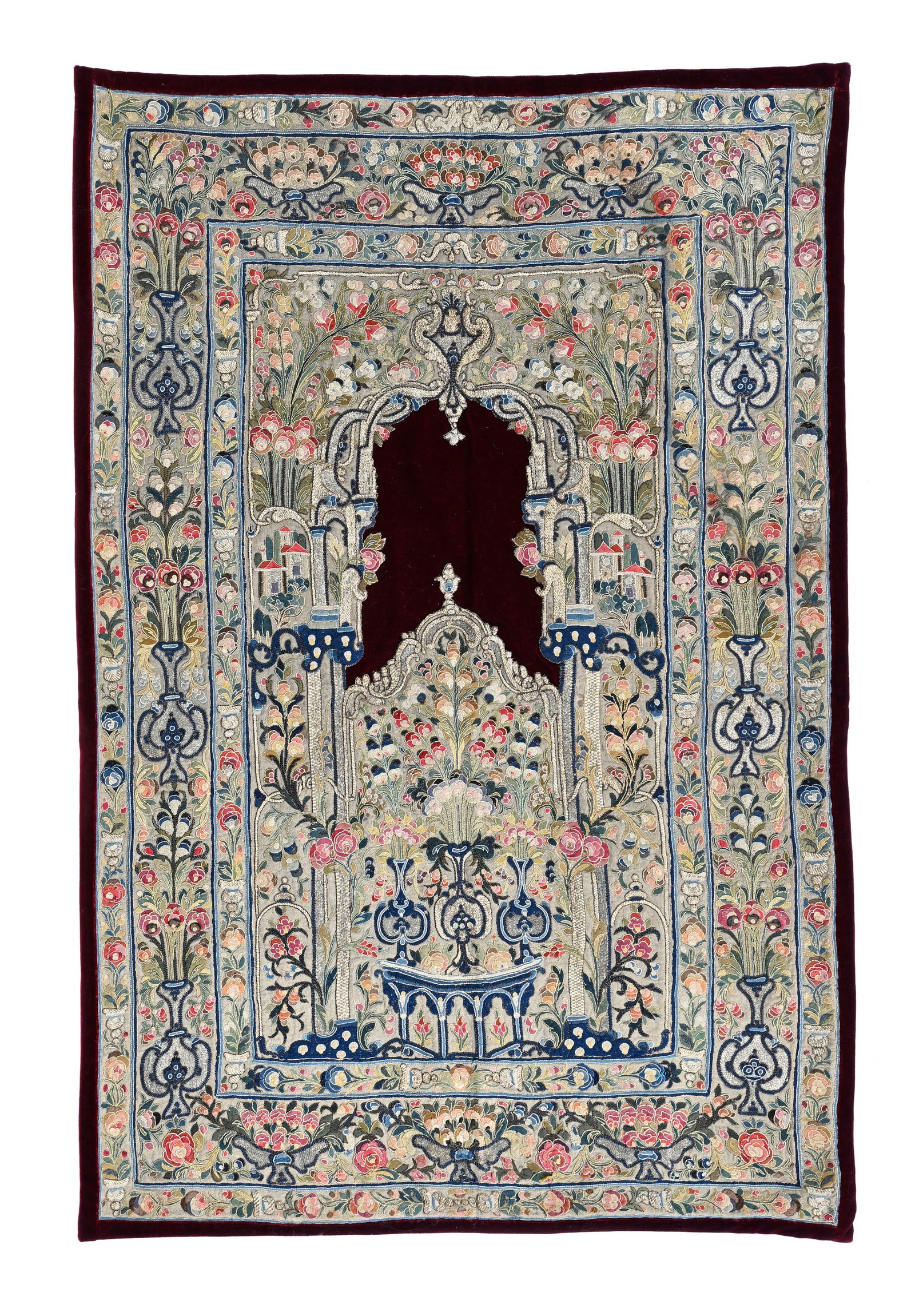 Broderie Banja Luka, en laine, soie et fils de métal argenté, Balkans, époque ottoman (1 of 1)
