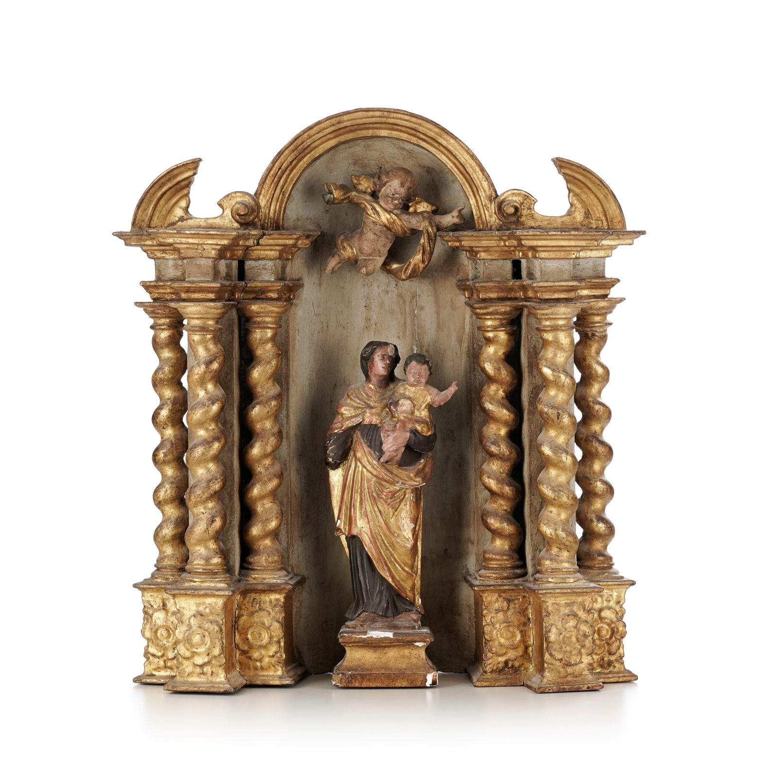 Autel Vierge à L'enfant avec fronton en arc et 6 colonnes salomoniques, bois polychrome et dor& (1 of 3)