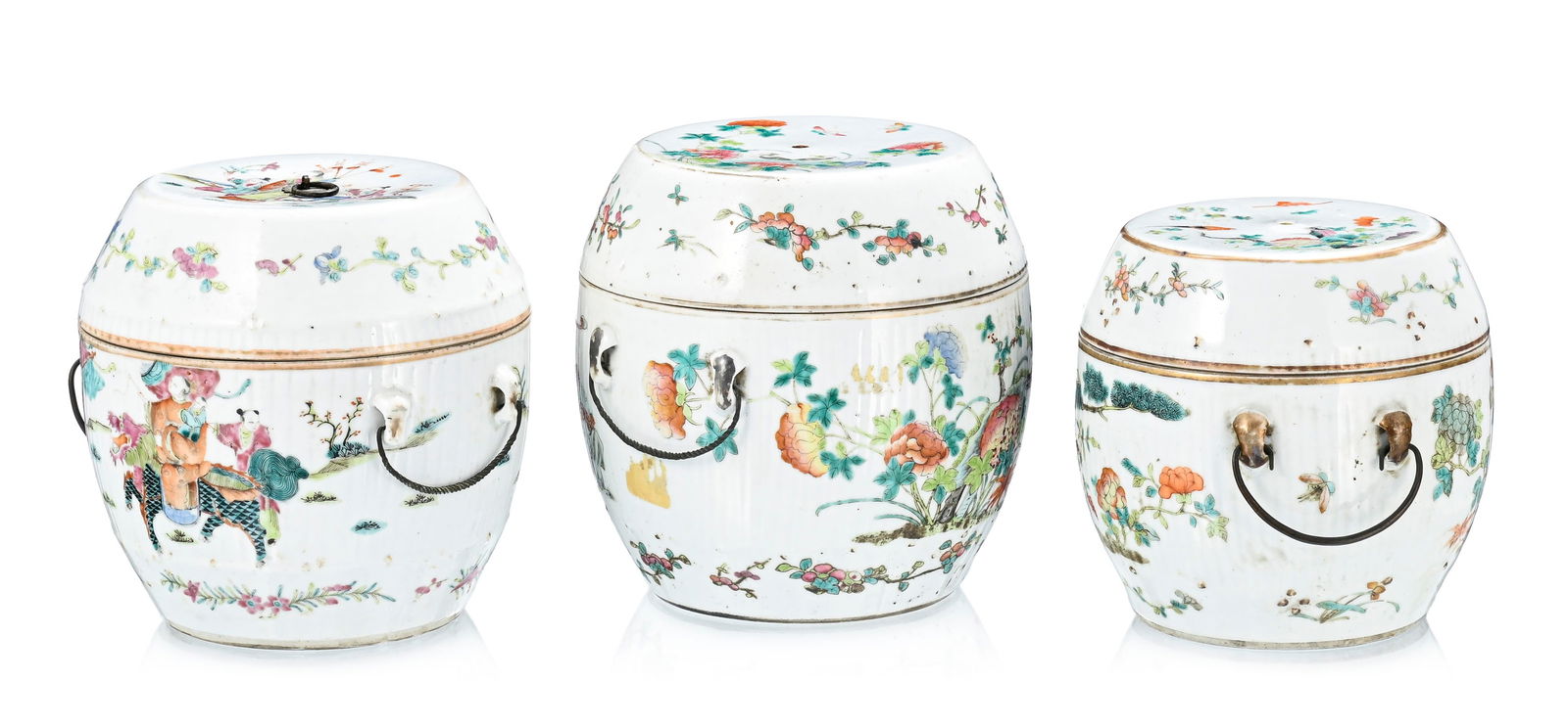 Ensemble de 3 pots couverts en porcelaine, Chine XIX-XXe s.: tous à corps légèrement  (1 of 6)