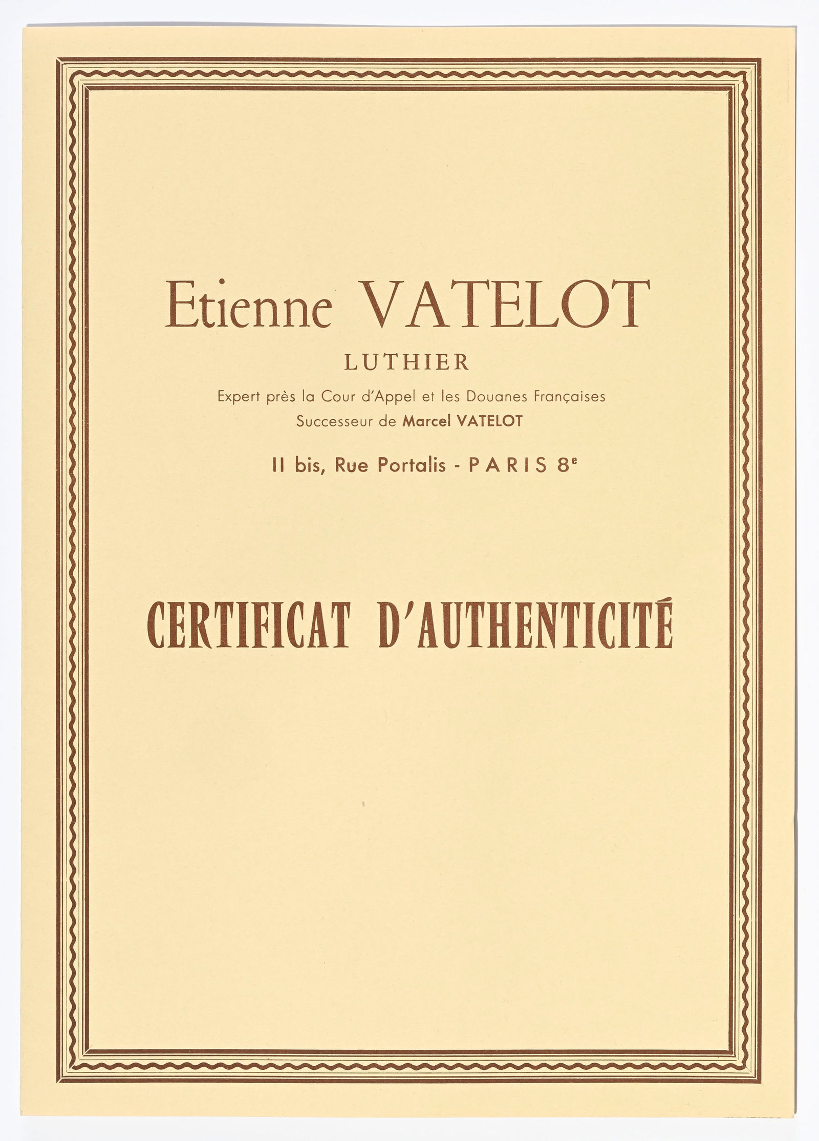 Beau violon de Pierre Hel n°419, portant l'étiquette originale située à Lille et - 8
