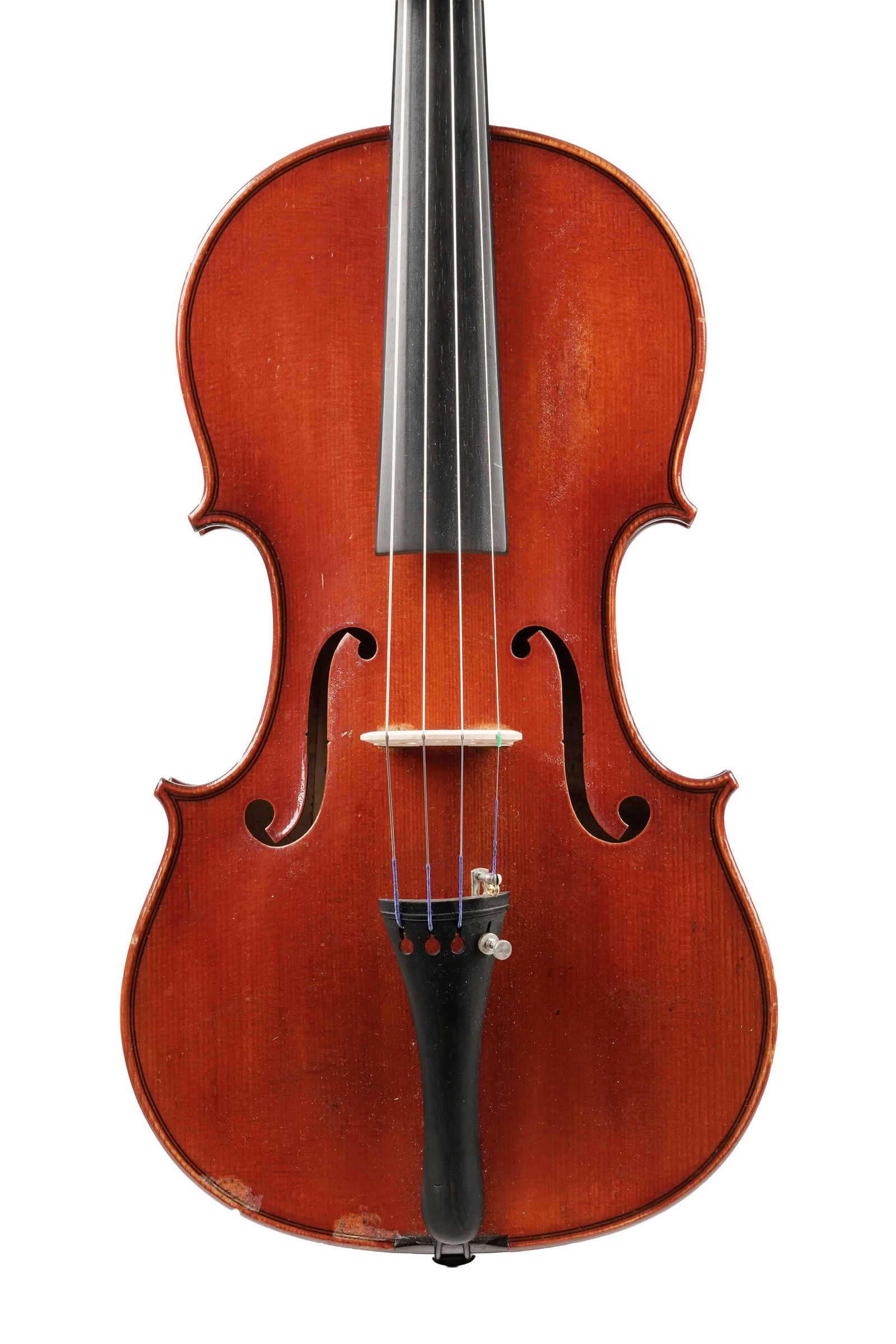 Joli violon de l'école française, première moitié du XXe s., portant une ét: Joli violon de l'école française, première moitié du XXe s., portant une étiquette "Joseph Vautrin - 1909", 356 mm ConditionParfait état, prêt à jouer 