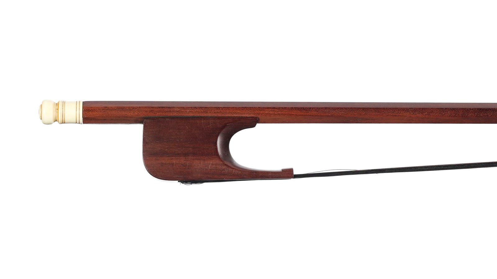 Basse de viole de gambe portant une étiquette de Blaise Lagrange à Genève datée  - 10