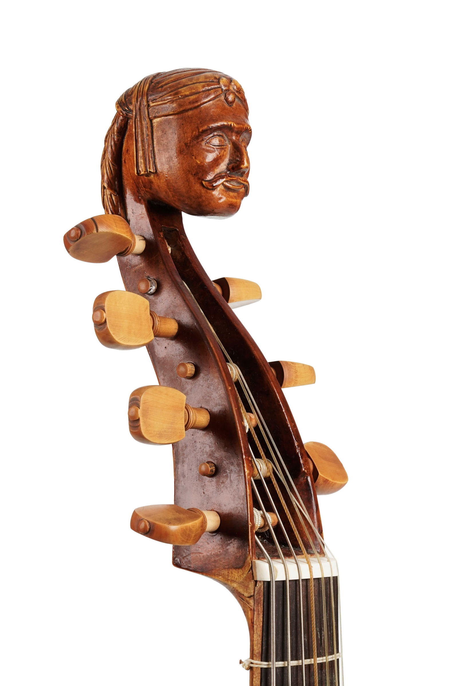 Basse de viole de gambe portant une étiquette de Blaise Lagrange à Genève datée  - 7