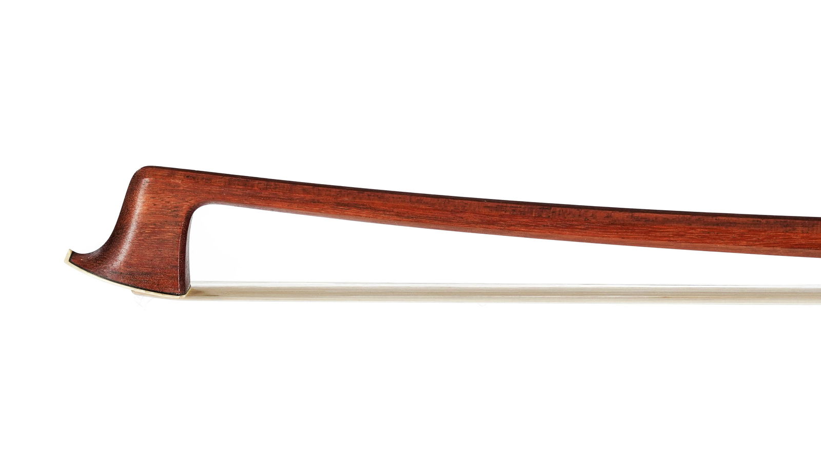 Archet d’alto original dans toutes ses parties principales par Didier Claudel Morizot vers 198: Archet d’alto original dans toutes ses parties principales par Didier Claudel Morizot vers 1980, baguette octogonale en bois de pernambouc monté de sa hausse et de son bouton