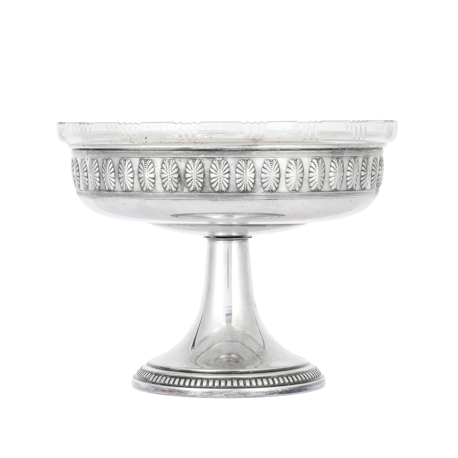 Coupe sur piédouche en métal argenté et verre, XXe s., à décor de motifs fe (1 of 2)