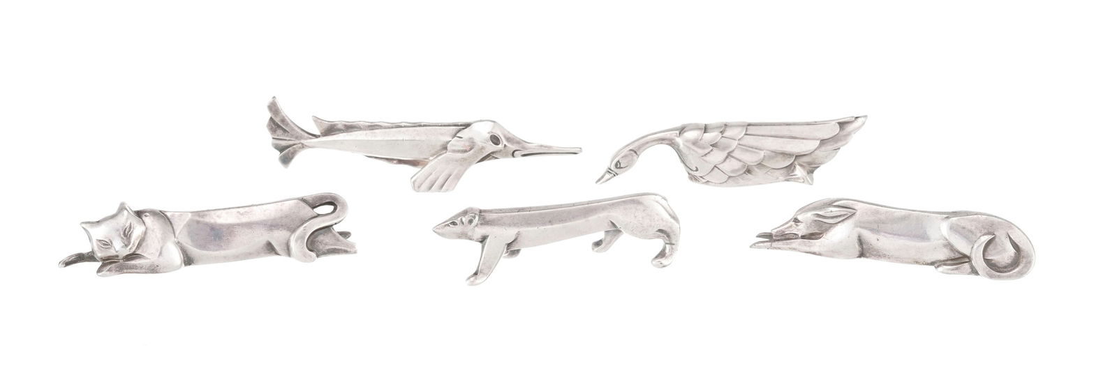 Suite de 5 porte-couteaux animaux en métal argenté Gallia, d'après Sandoz, long. de 8: Suite de 5 porte-couteaux animaux en métal argenté Gallia, d'après Sandoz, long. de 8 à 11 cm Conditionmanque à la patte arrière du chat 