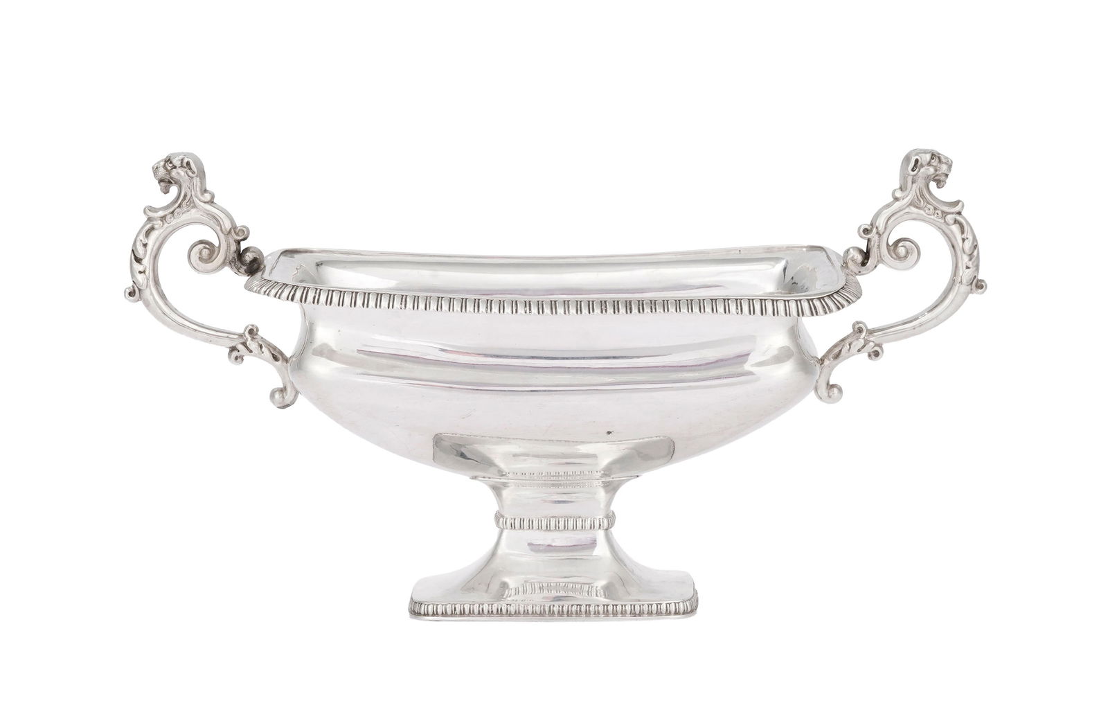 Sucrier en argent, Rehfues, Berne, XIXe s., à décor de godrons, les anses avec tête d (1 of 2)