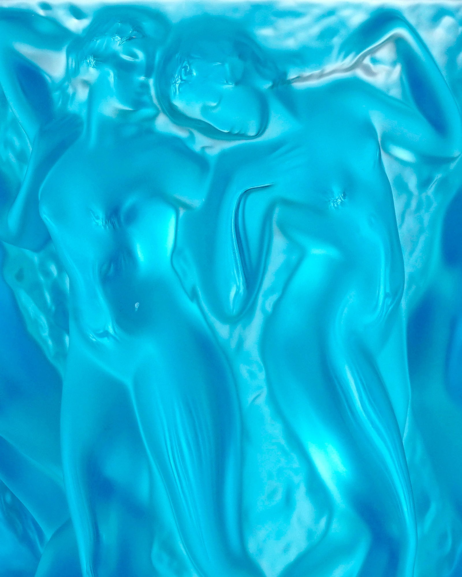 Vase en verre moulé-pressé bleu signé Lalique France, modèle Bacchantes, d'apr&# - 3