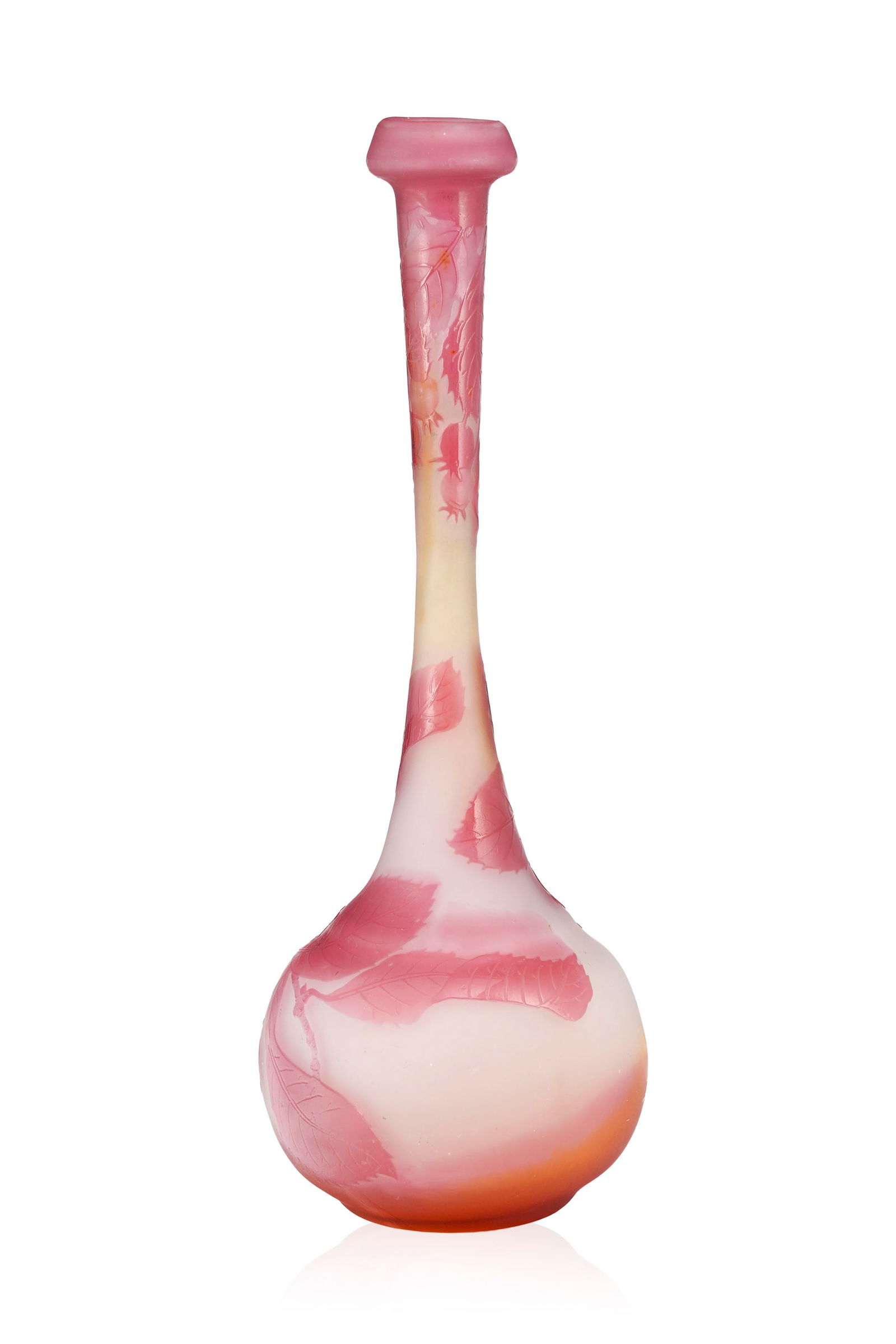 Vase soliflore en verre multicouche signé Gallé, à décor dégagé à - 4