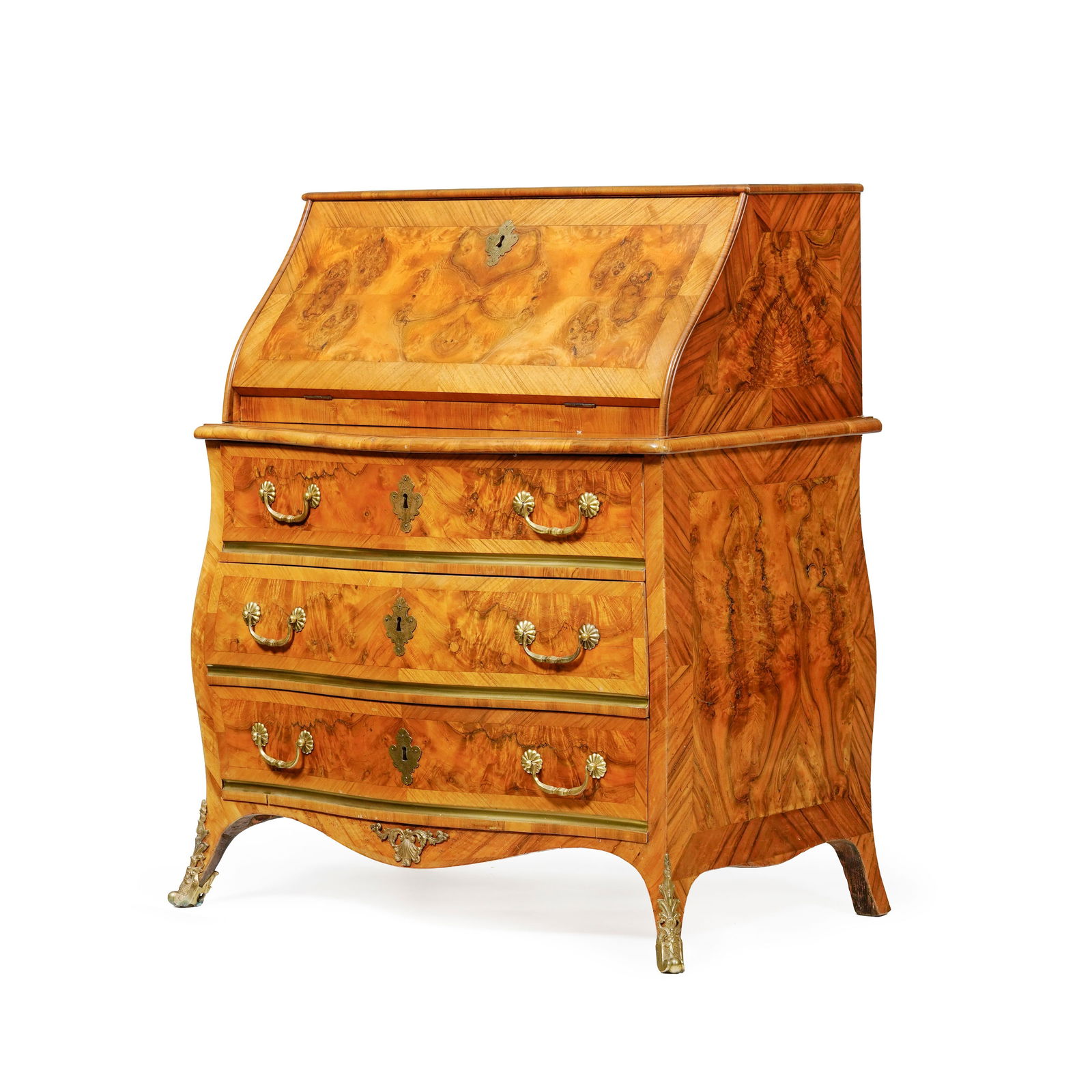 Commode scriban attribué à Fonck, Berne, milieu XVIIIe s., en placage de loupe de noyer et (1 of 3)