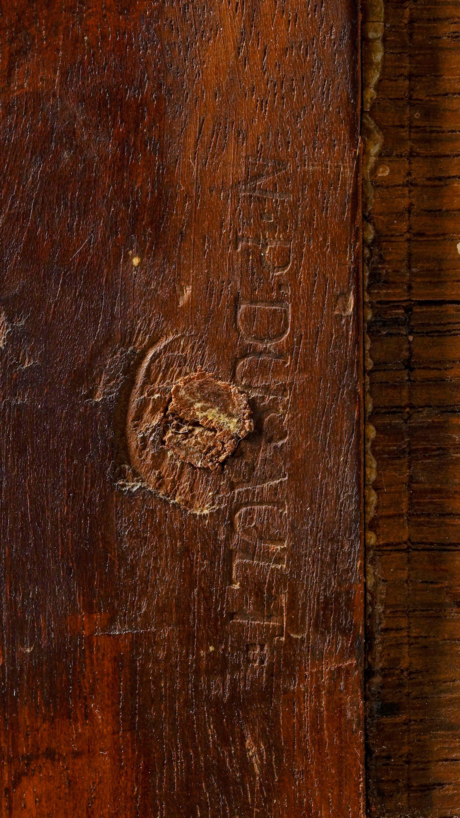 Desserte basse de style Louis XVI, composée d'éléments anciens, en acajou et placage  - 4