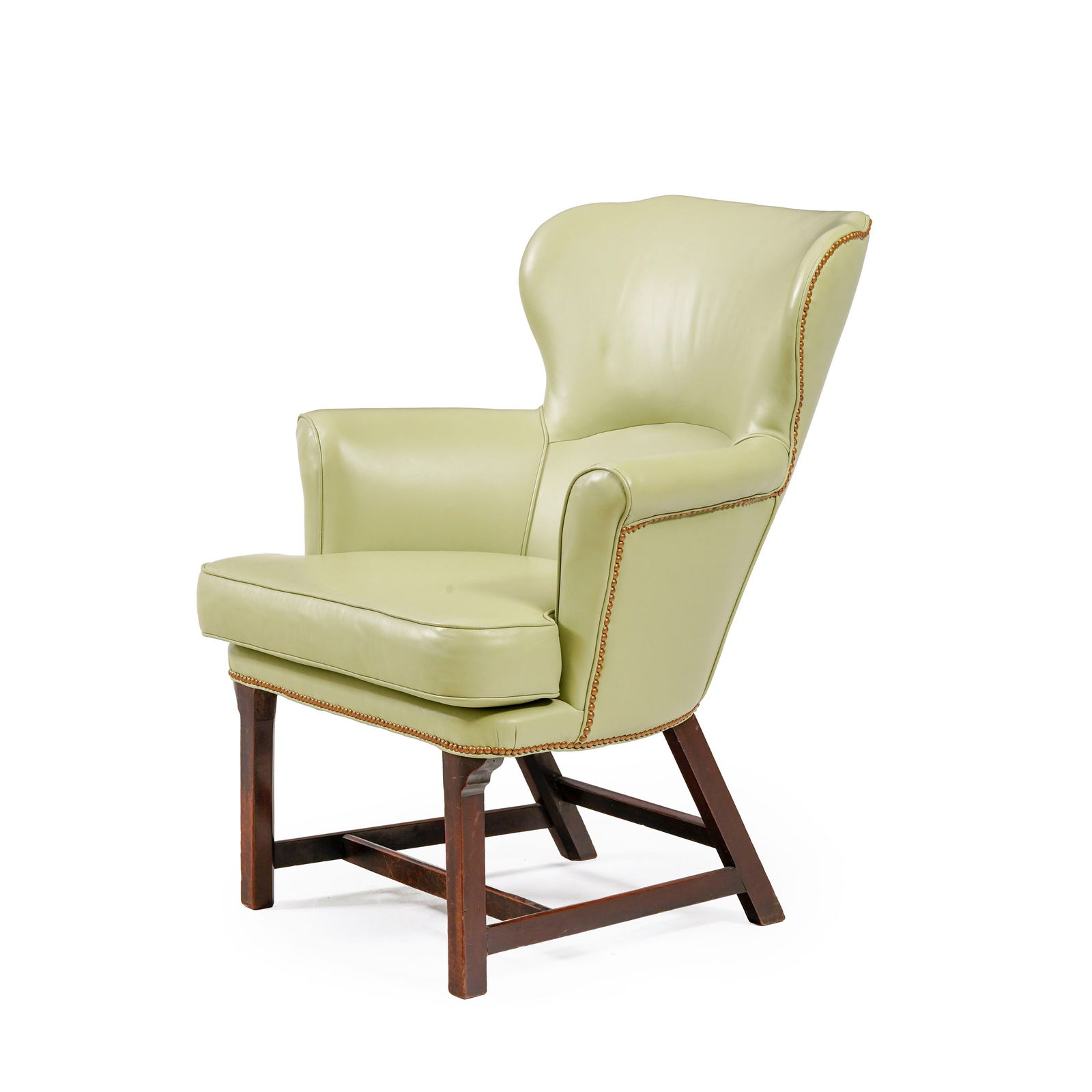 Large fauteuil, Angleterre, XXe s., à piétement entretoisé en acajou, garniture en cu (1 of 2)