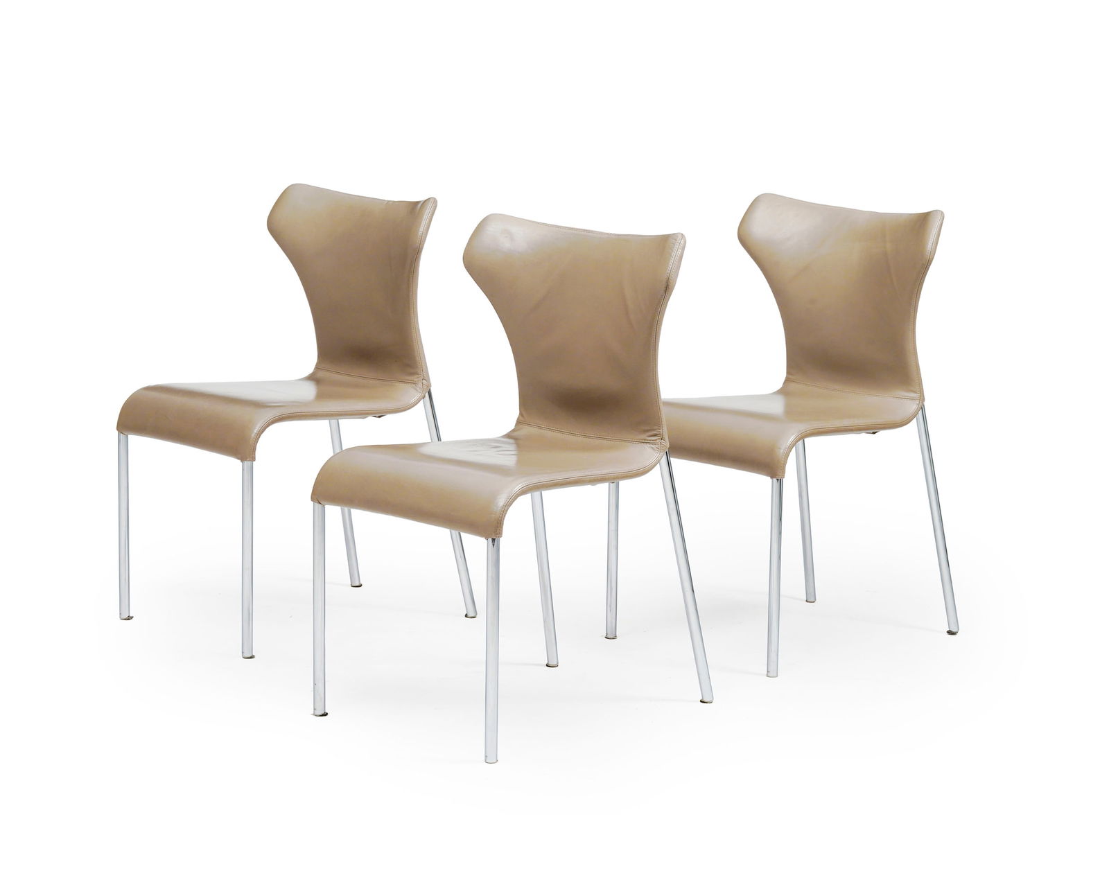 Suite de 3 chaises Papilio par Naoto Fukasawa (né en 1956), édition B&B Italia, en acier c (1 of 2)