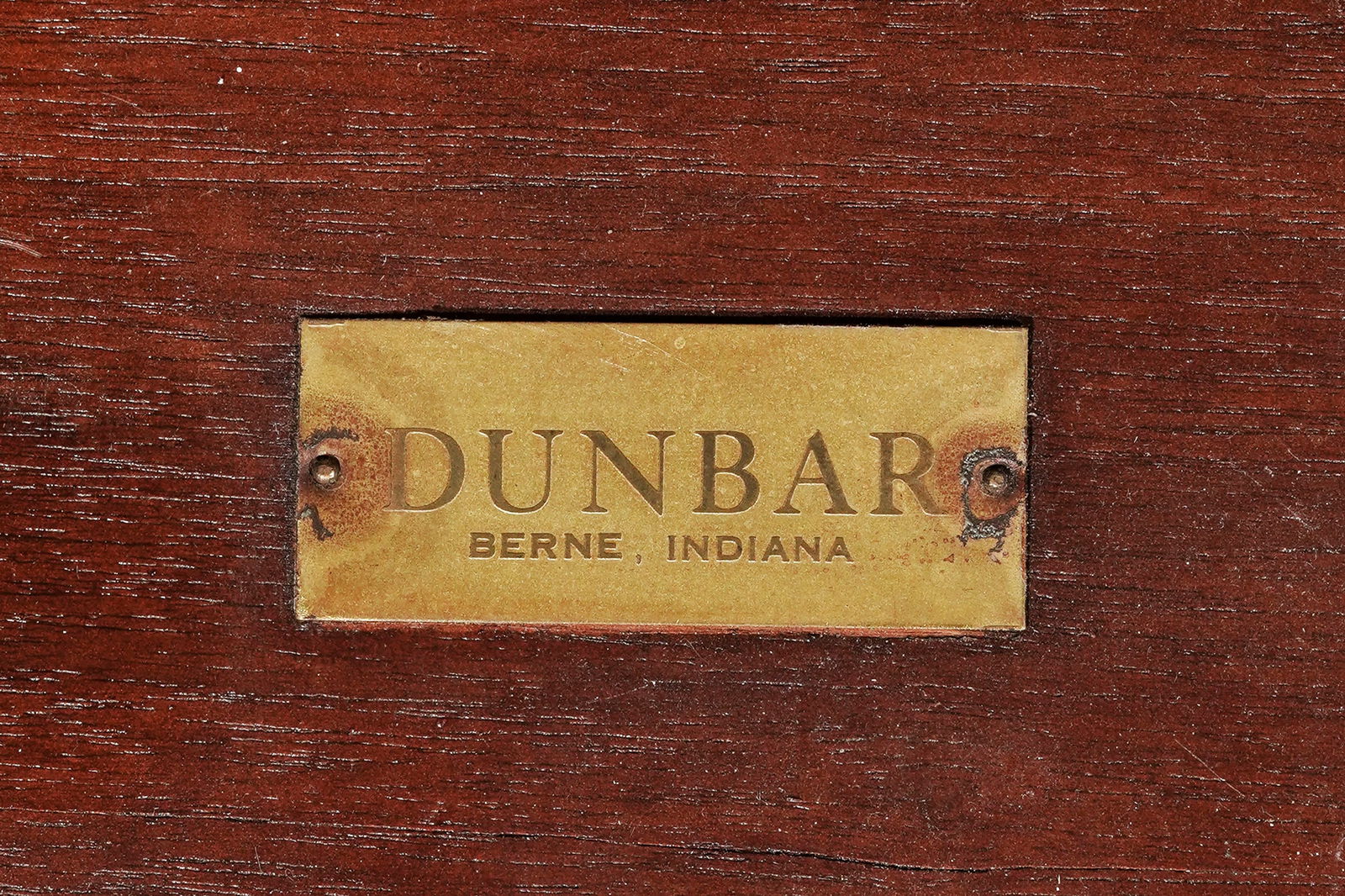 Table basse par Edward Wormley (1907-1995), édition Dunbar, en noyer et carreaux de cérami - 4