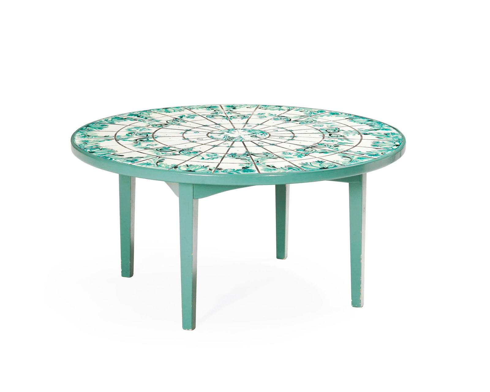 Table basse par Bjørn Wiinblad (1928-2006), plateau circulaire constitué de carreaux en c&: Table basse par Bjørn Wiinblad (1928-2006), plateau circulaire constitué de carreaux en céramique à décor de fleurs, feuilles, oiseaux, élément central figurant une