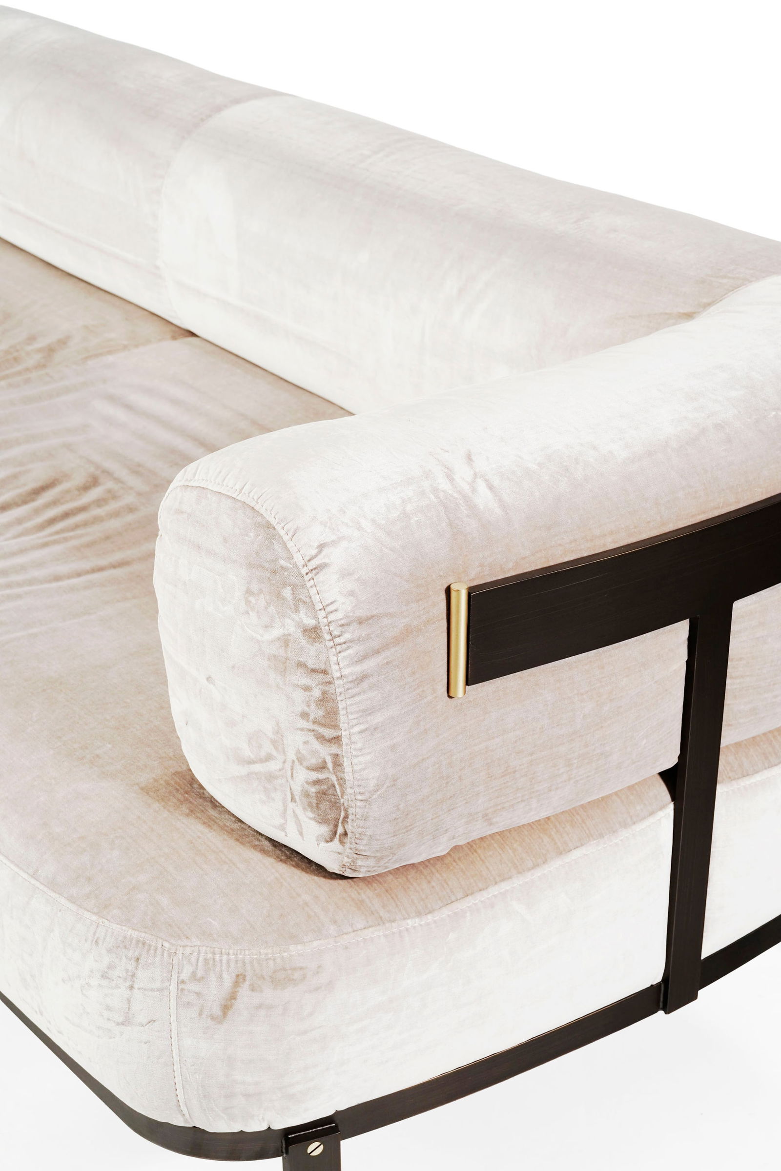 Canapé Belt par Federico Peri (né en 1983), édition Baxter, garniture en velours beig - 2