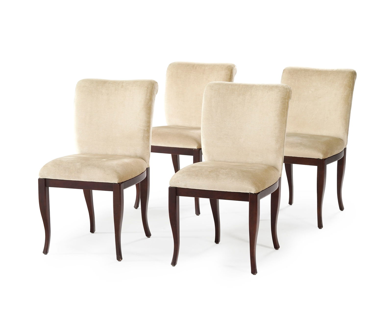 Suite de 4 chaises, édition Smania, XXIe s., garniture en tissu beige, pieds en bois teinté: Suite de 4 chaises, édition Smania, XXIe s., garniture en tissu beige, pieds en bois teinté