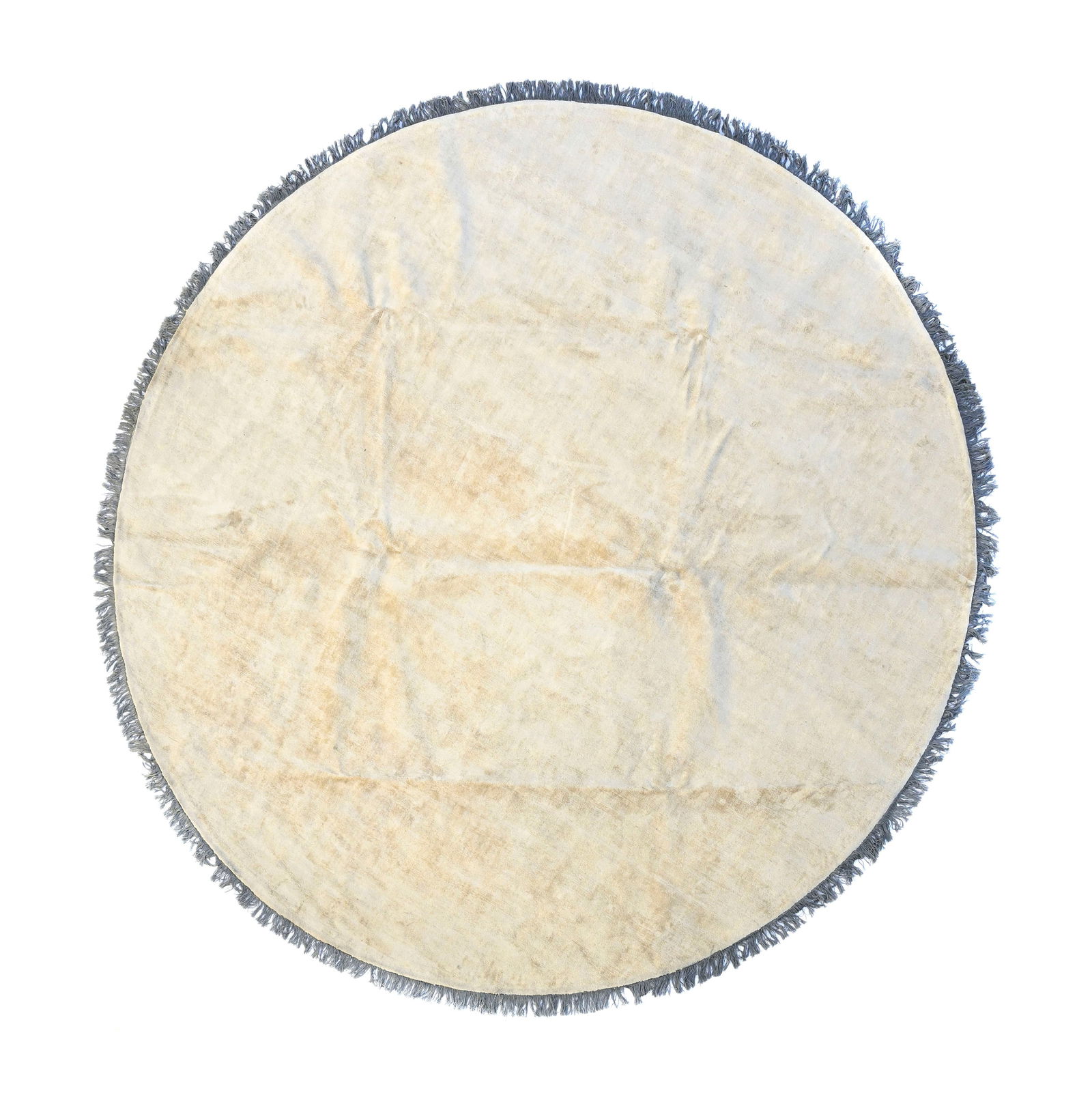 Tapis circulaire Kalahari, édition Baxter, début XXIe s., en viscose à fond uni beige: Tapis circulaire Kalahari, édition Baxter, début XXIe s., en viscose à fond uni beige, franges gris anthracite, diam. 350 cm 