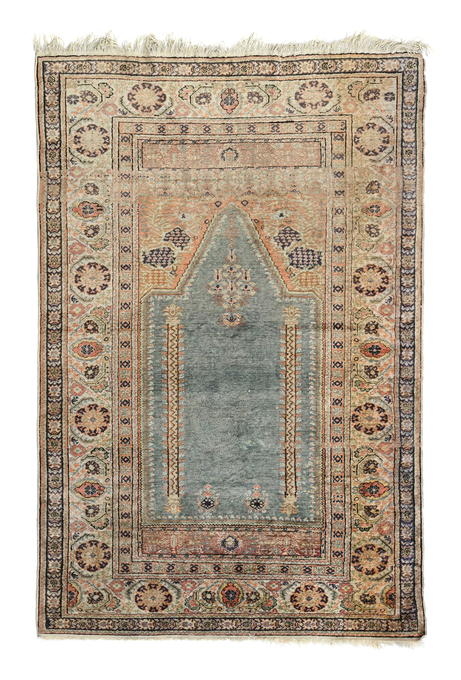 Tapis de prière Kayseri en soie, Turquie, milieu du XXe s., à mihrab uni bleu, bordure bei (1 of 1)