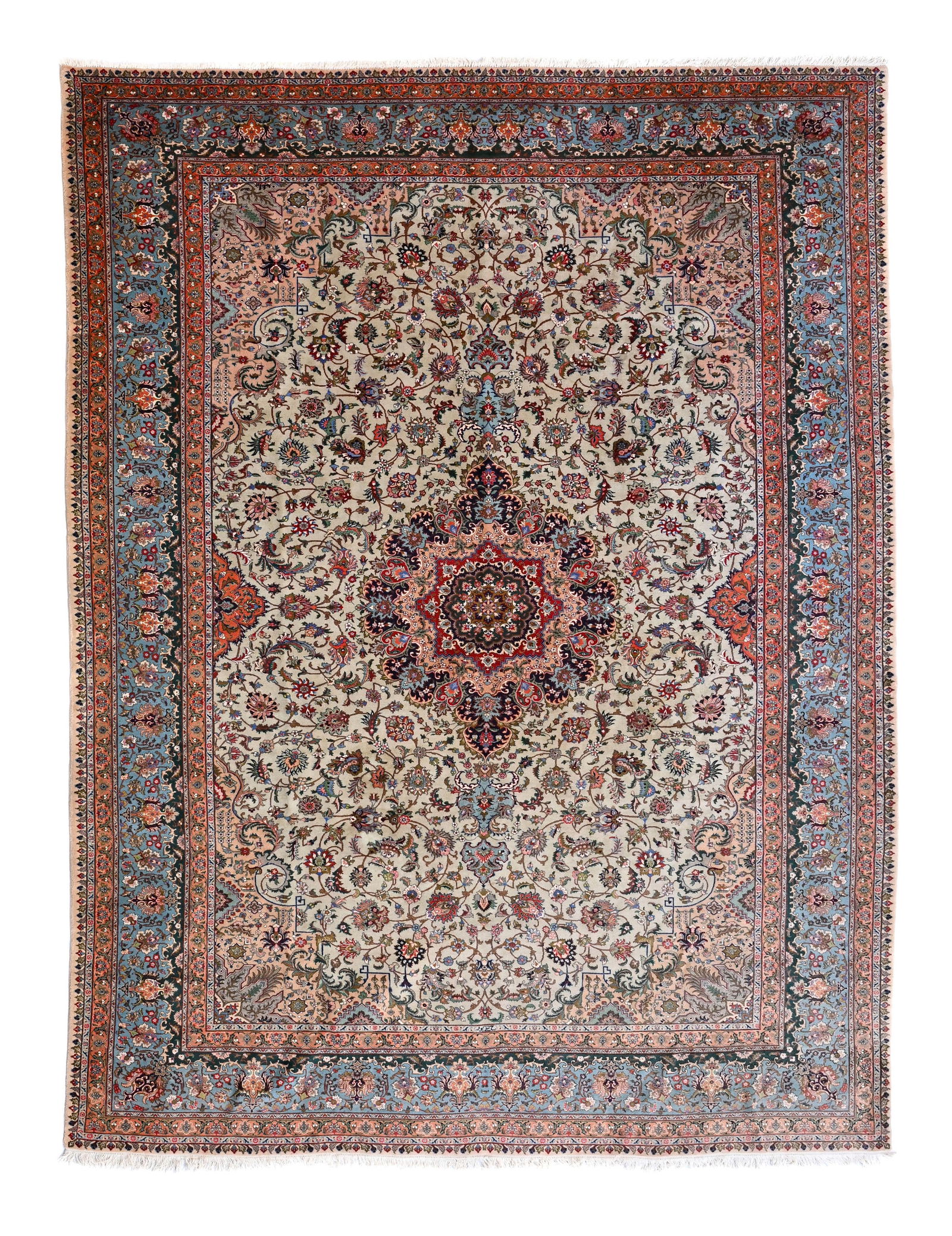 Tapis Tabriz signé H. Taghipour, Iran, 2ème moitié du XXe s., à médaillon c (1 of 1)