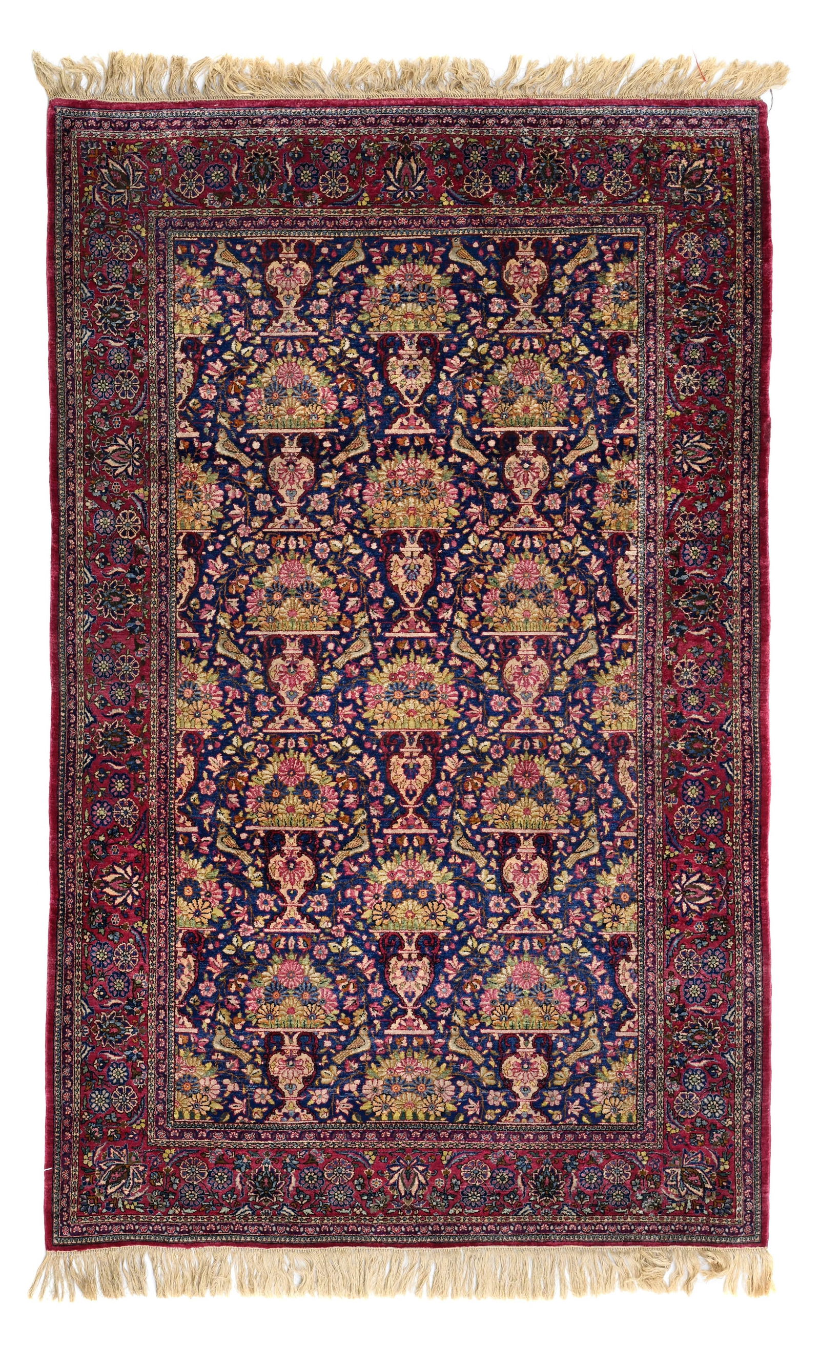 Tapis Kashan en soie, Iran, 1er quart du XXe s., à motif zol-e-sultan, composé d'un semis  (1 of 1)