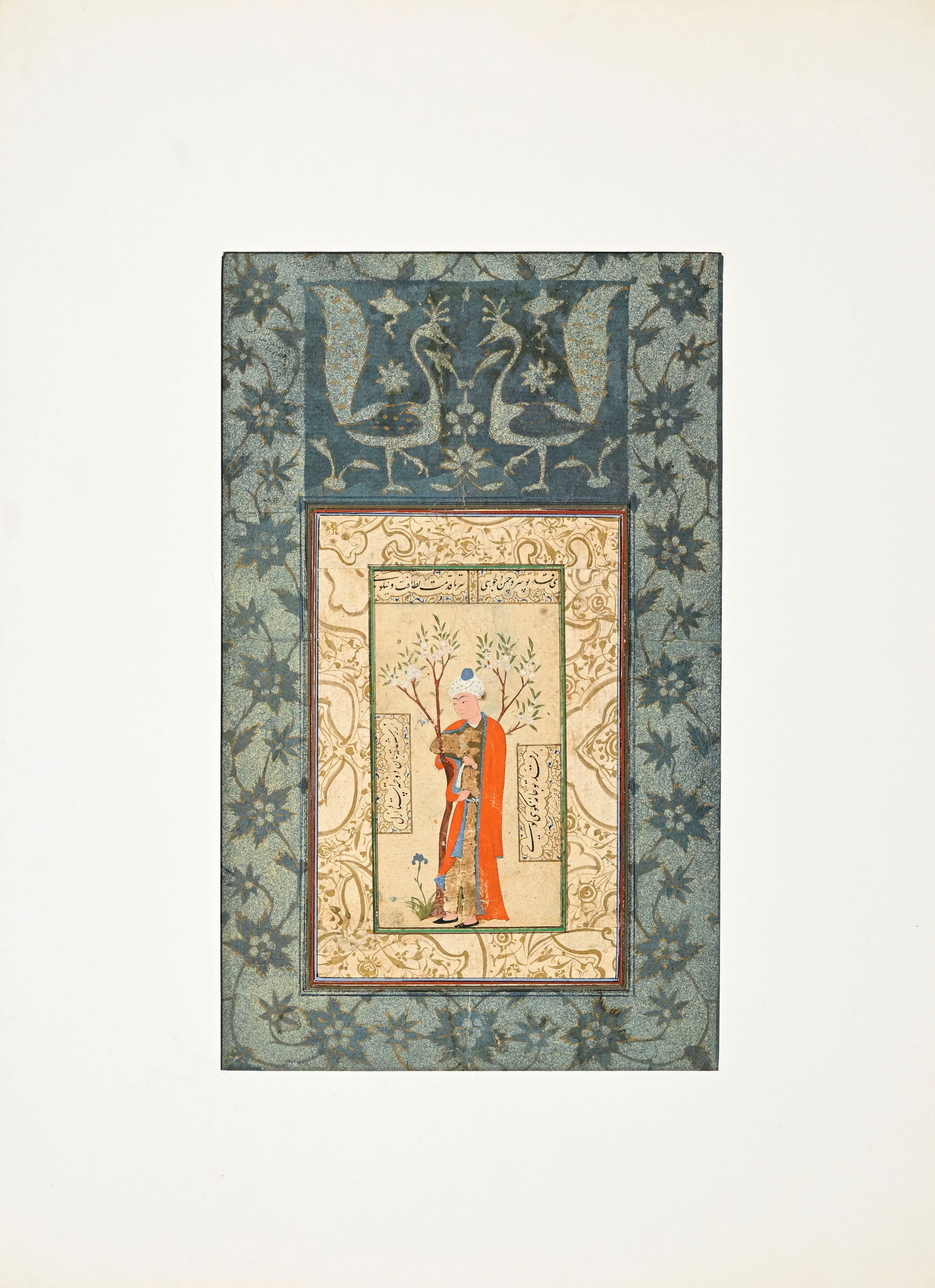 Portrait d'un courtisan, Perse, probablement deuxième moitié du XVIIe s., marge décor: Portrait d'un courtisan, Perse, probablement deuxième moitié du XVIIe s., marge décorée probablement postérieure, 15,2x10 cm (miniature), 29x17,7 cm (avec marges) 