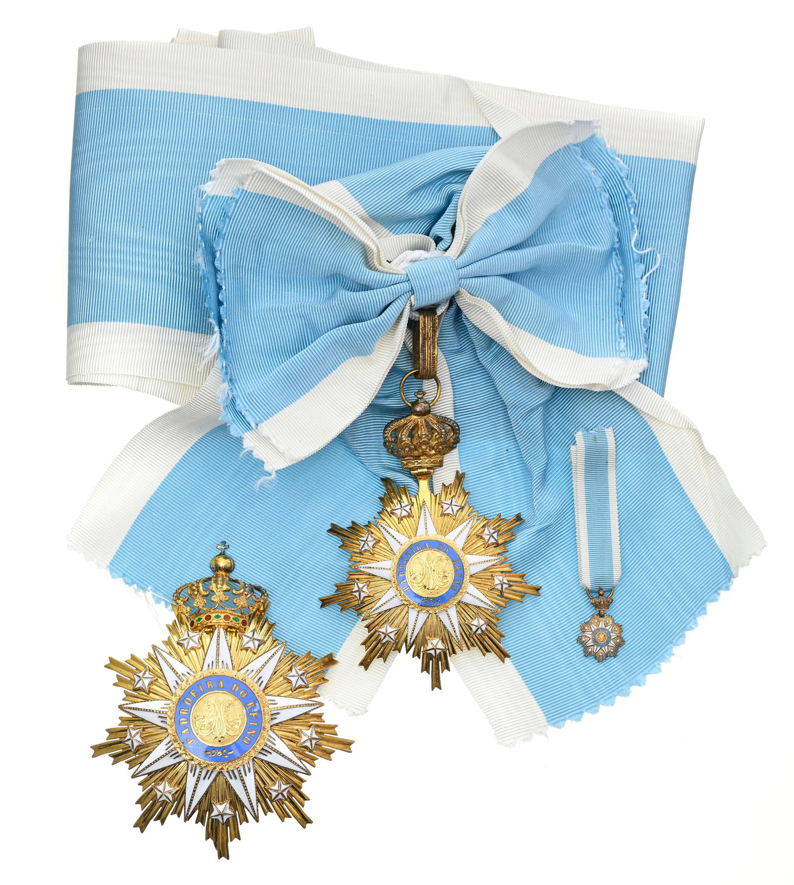 Portugal, Ordre de l'Immaculée Conception de Vila Viçosa, fondé en 1818, ensemble de : Portugal, Ordre de l'Immaculée Conception de Vila Viçosa, fondé en 1818, ensemble de Grand-Croix, en vermeil et émail, se compose de la plaque, diam, 7,6 cm, de l'étoile avec