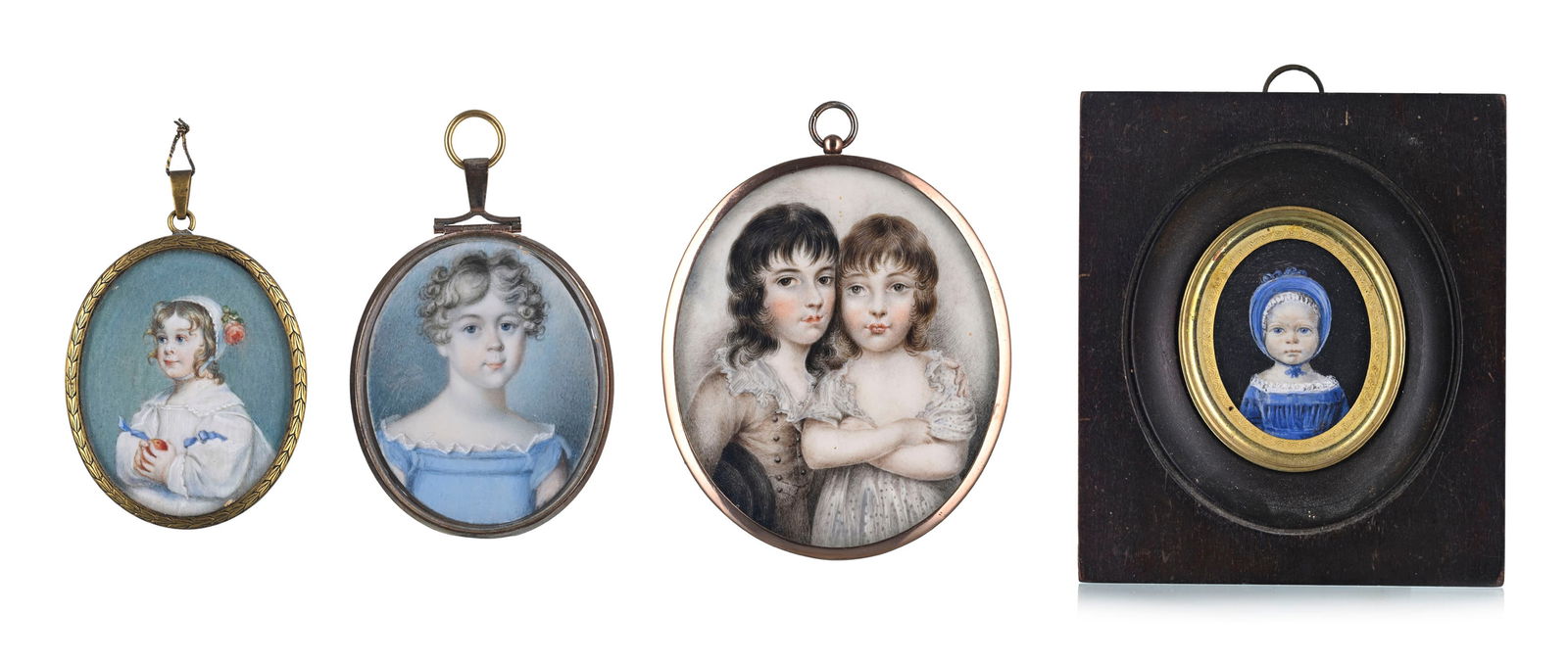 4 portraits en miniatures d’enfants, début XIXe s., aquarelle et gouache sur ivoire compr: 4 portraits en miniatures d’enfants, début XIXe s., aquarelle et gouache sur ivoire comprenant: un bébé avec bonnet bleu, frère et sœur, une fille tenant un orange,