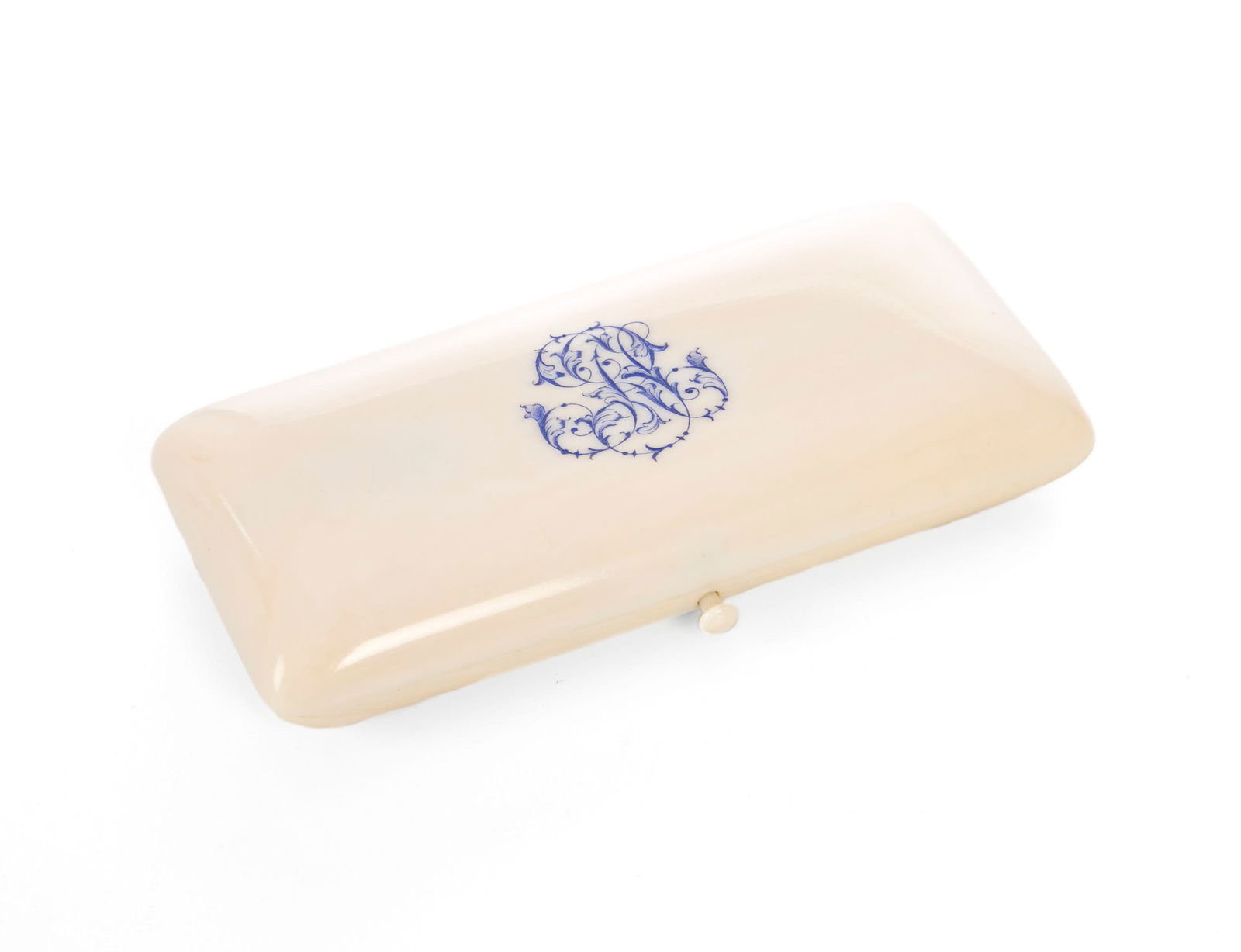 Nécessaire à coudre en or rose 750, France XIXe s., comprenant un dé à coudre, u - 2