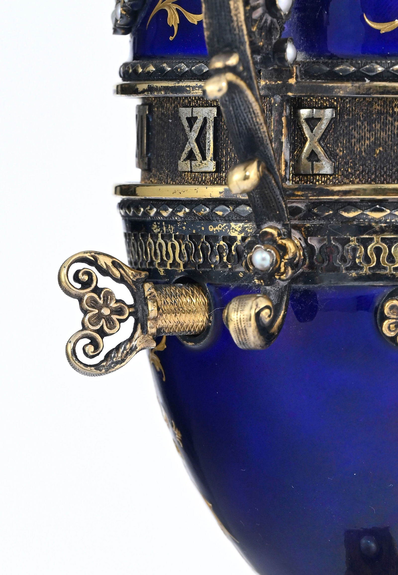 Horloge à cercle tournant en forme d’œuf, avec boîte à musique, XXe s., da - 13