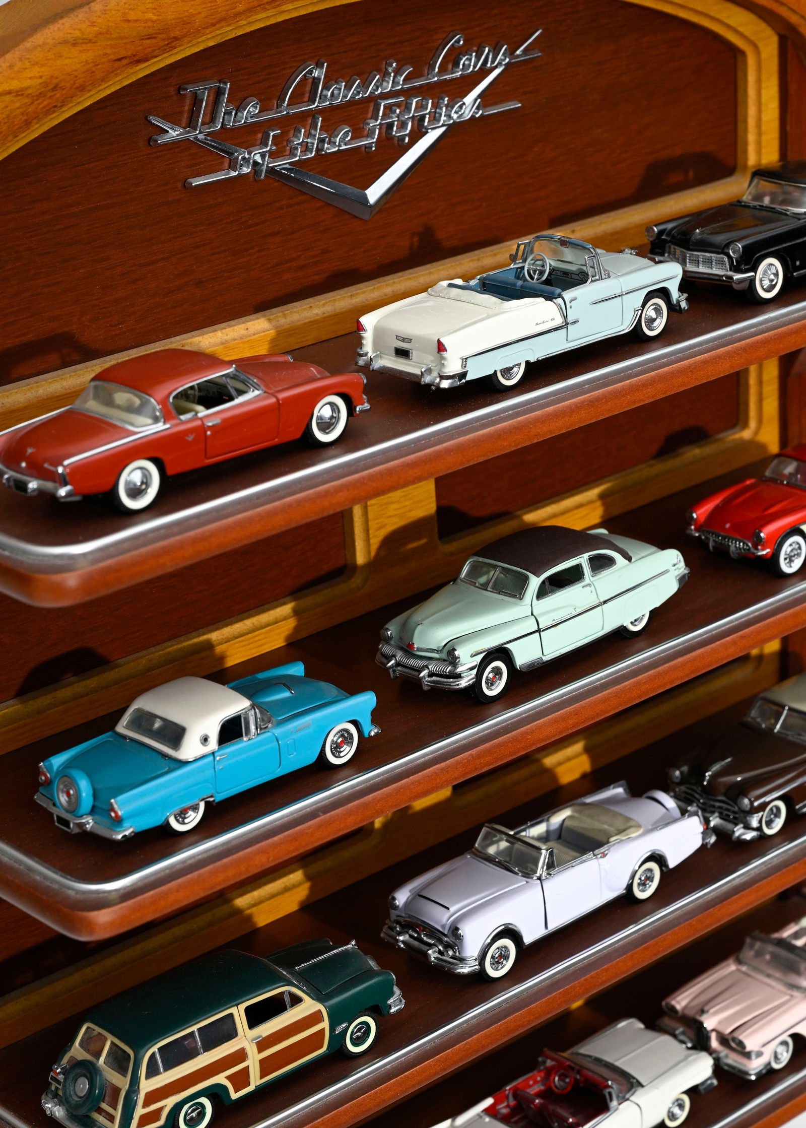 The Classic Cars of the Fifties, par Franklin Mint sa (Suisse), 1989, série de 12 modèles  - 3
