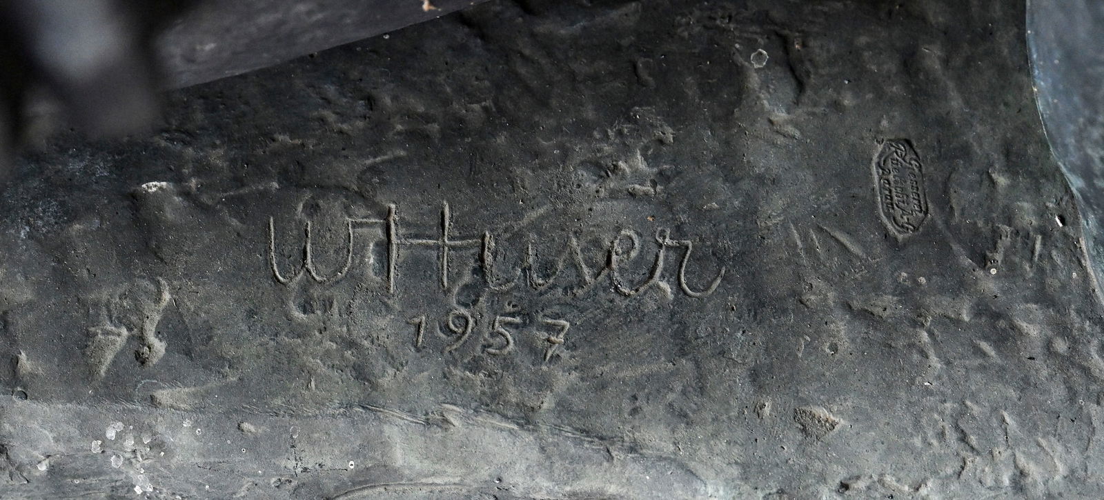 Walter Huser (1903-1981), Femme nue assise, 1957, sculpture en bronze, signée et datée, ca - 5