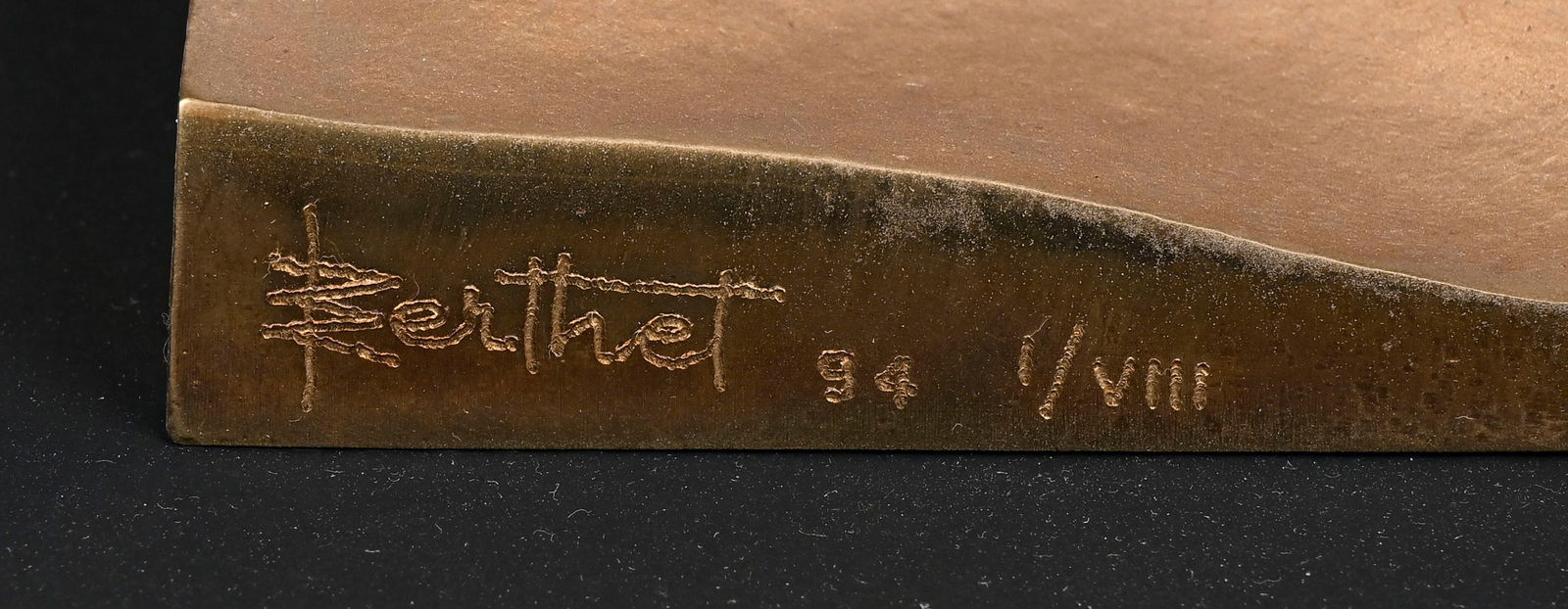 René Berthet (1941), "Antigua, les strates de la mémoire op. 10"_,_ 1994, relief en bronze - 4