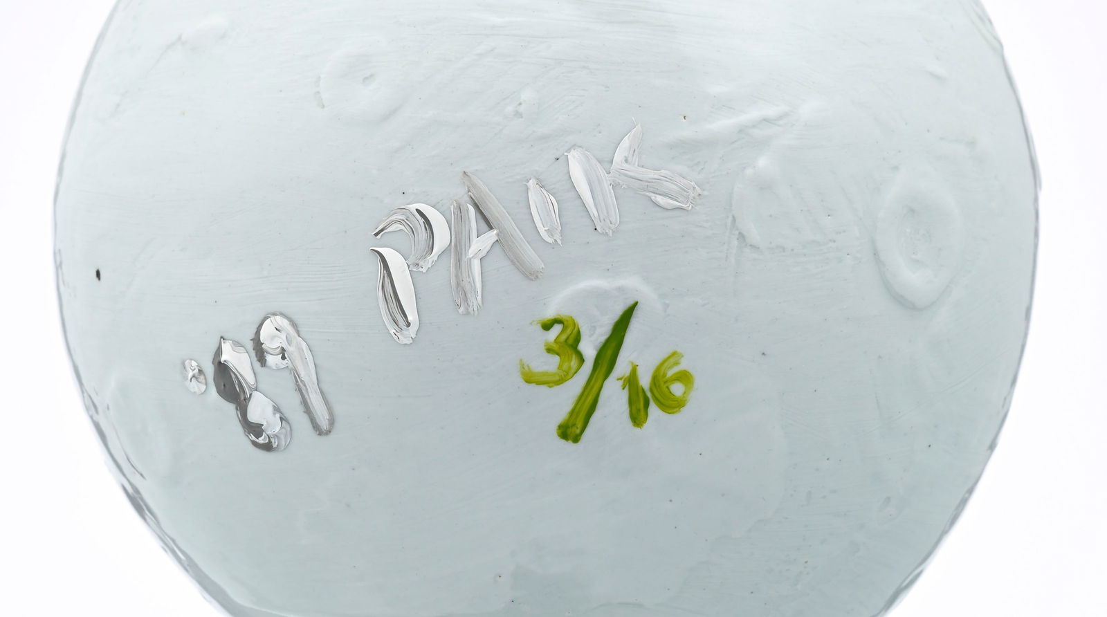 Nam June Paik (1932-2006), Rabbit on the moon, 1989, sculpture en céramique, signée, dat&# - 6