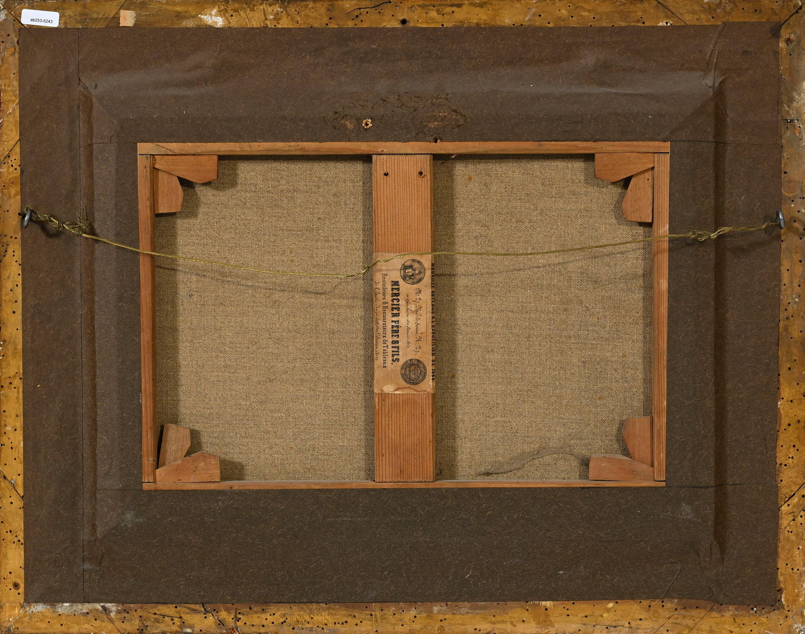 Ecole française vers 1800, Nature morte aux fruits, huile sur toile, signée (illisible), 3 - 4